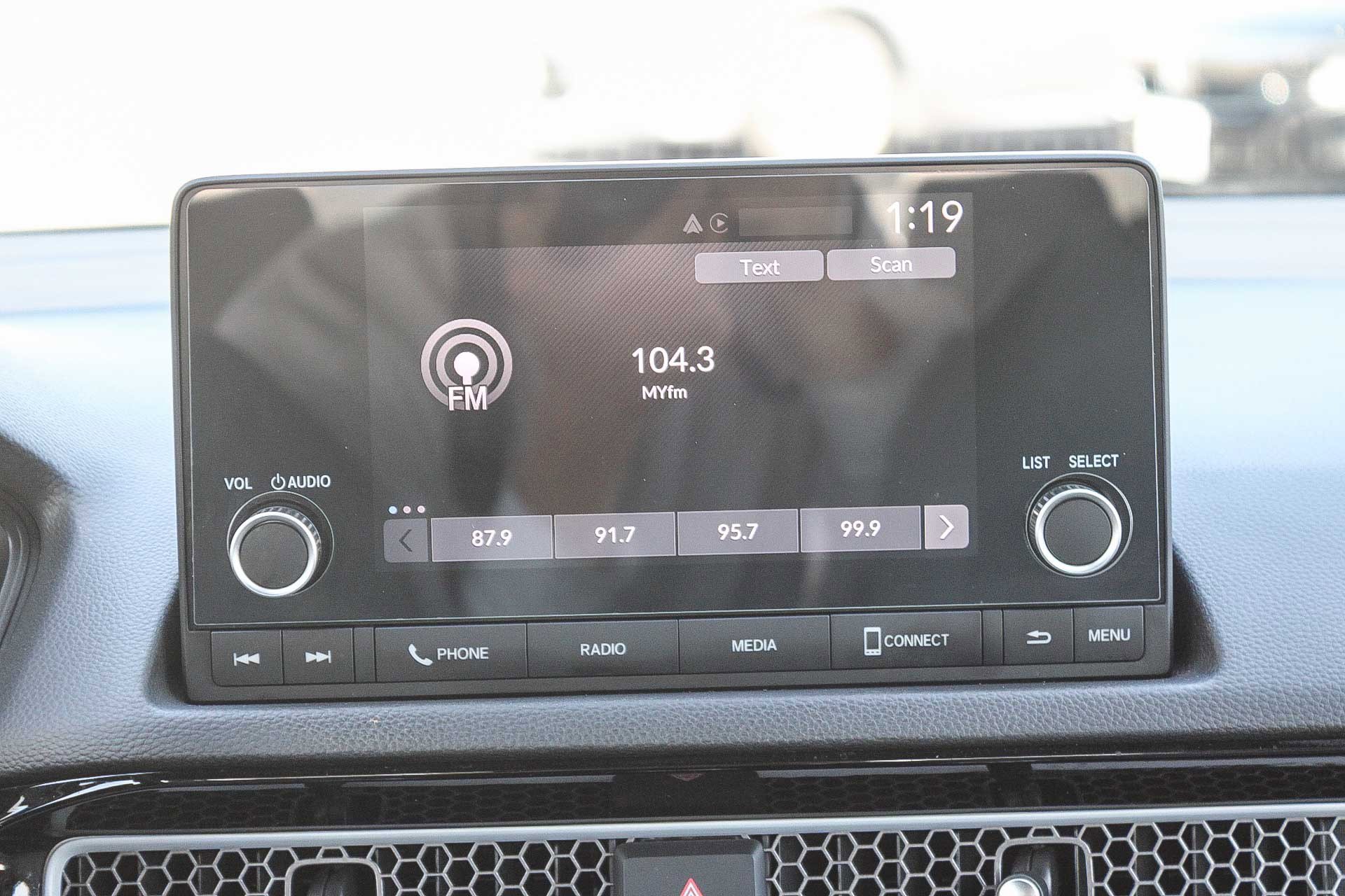 Certified 2025 Honda Civic Sport image 15