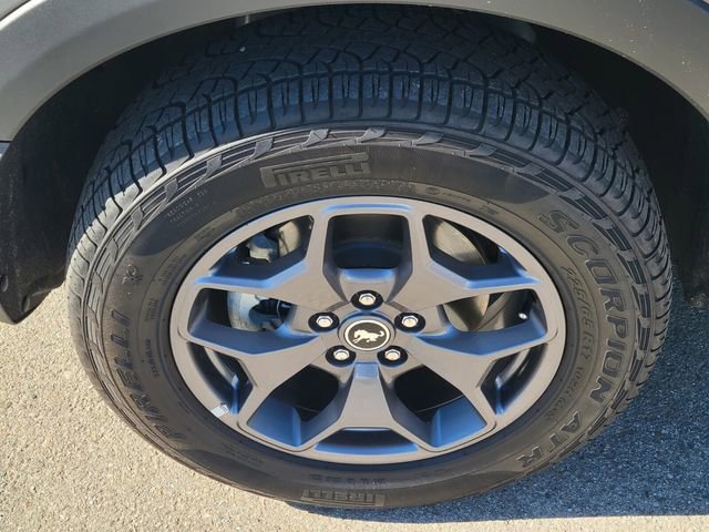 Used 2024 Ford Bronco Sport Badlands image 9
