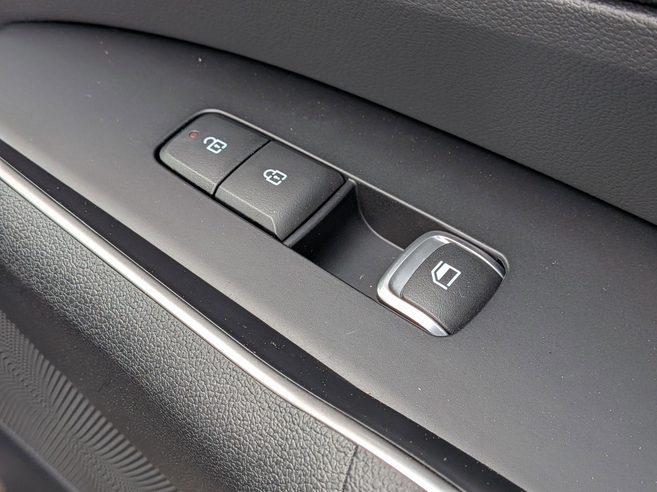 New 2026 Kia Sorento S w/ S Panoramic Sunroof Package FWD image 33
