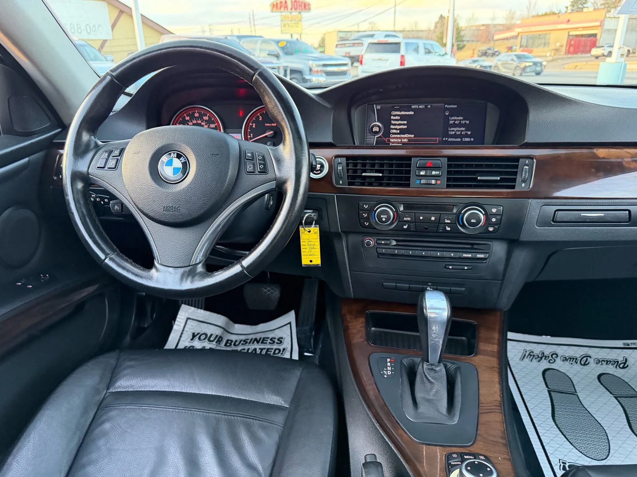 Used 2011 BMW 328i xDrive Coupe image 27