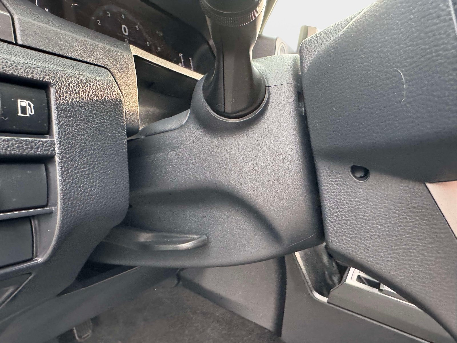 Certified 2025 Toyota 4Runner SR5 RWD image 24