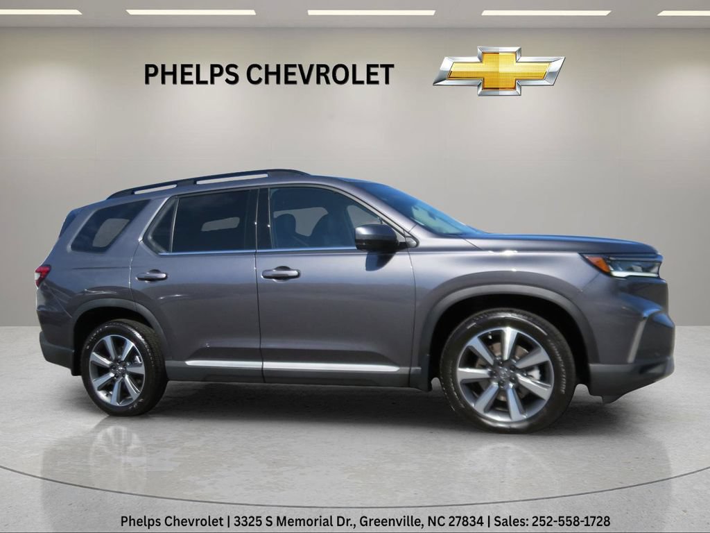 Used 2025 Honda Pilot Elite image 11