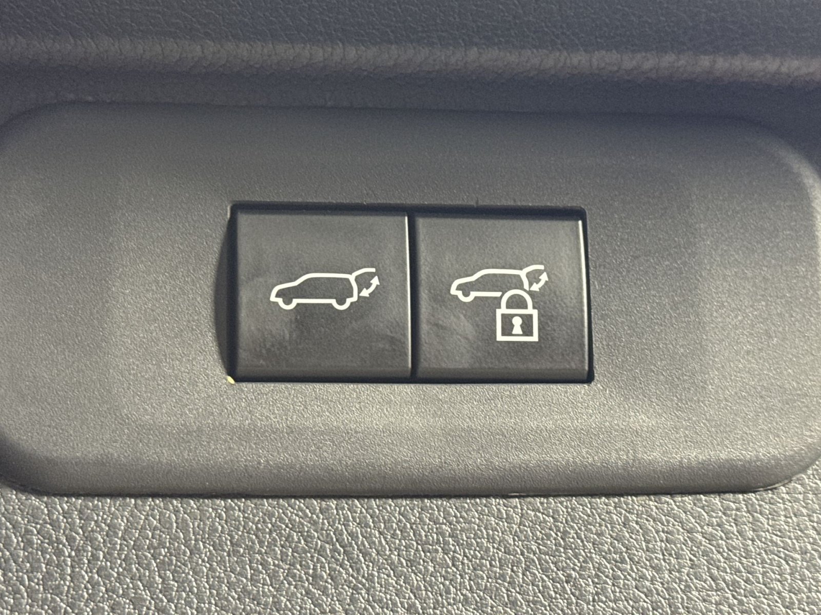 Used 2024 Toyota Grand Highlander AWD image 39
