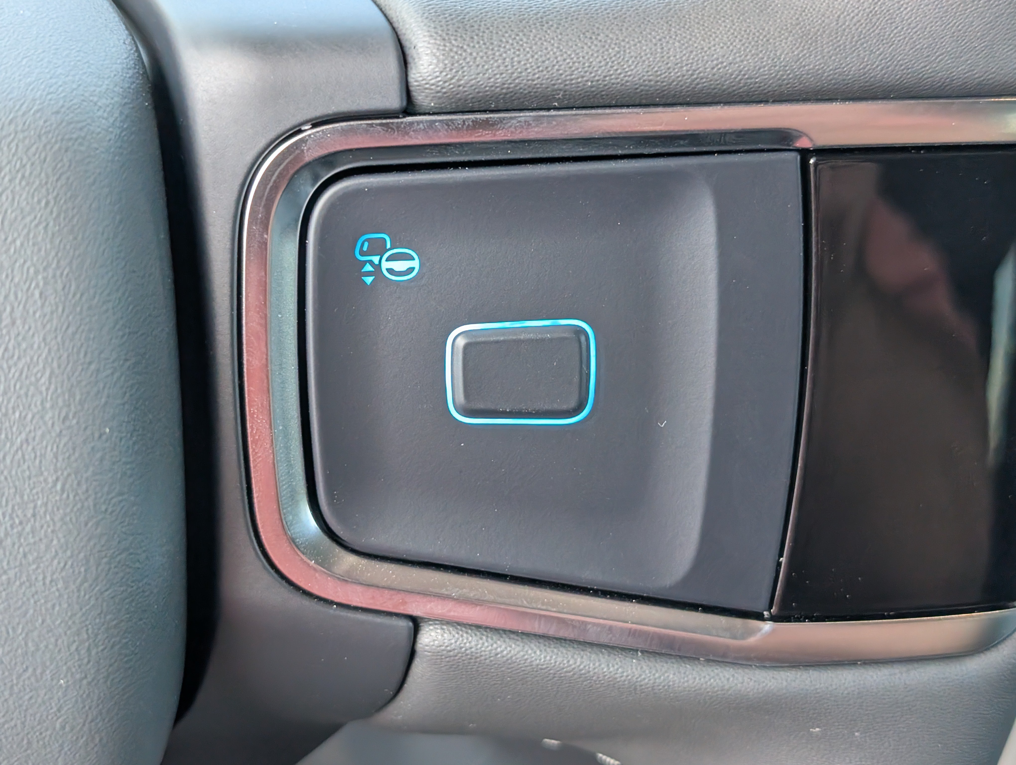 New 2026 Ford Expedition Active RWD image 21