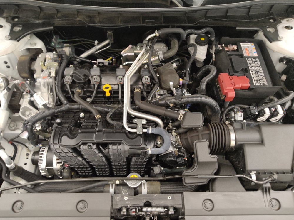 Used 2025 Nissan Altima 2.5 SV FWD image 30