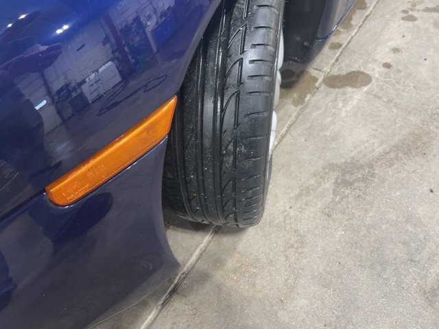 Used 2001 Porsche Boxster RWD image 9