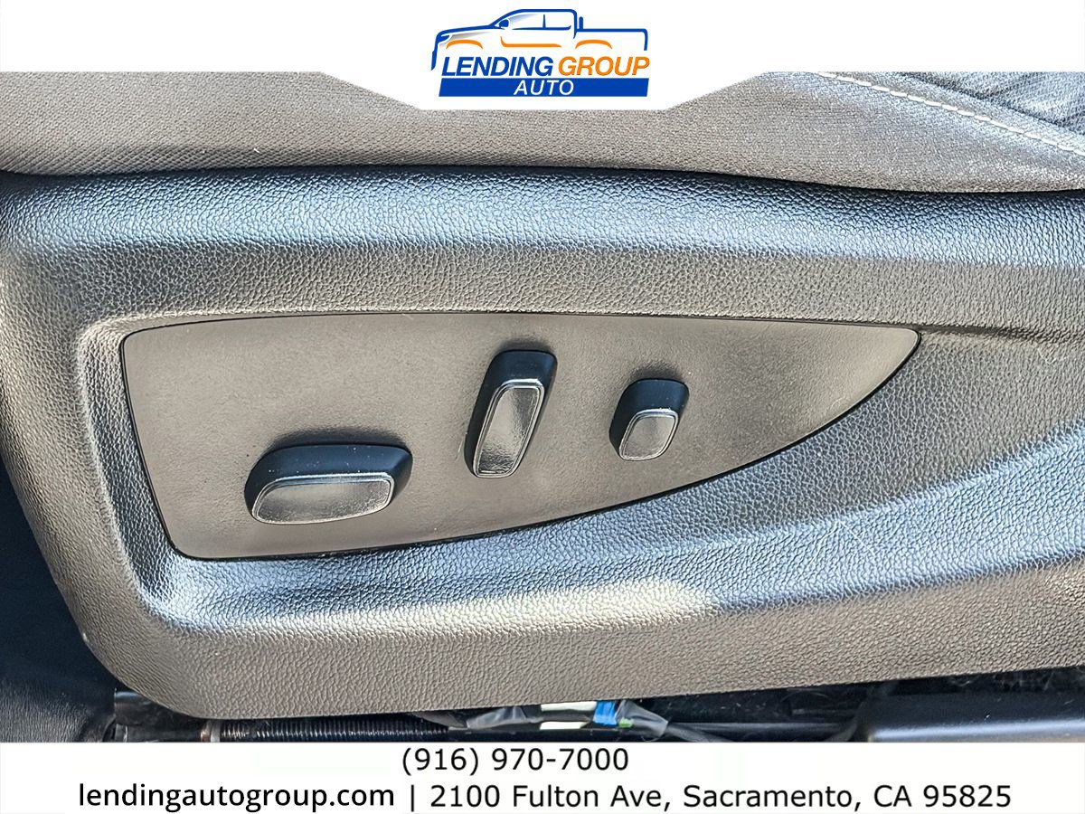Used 2018 Chevrolet Tahoe LS AWD/4WD image 21