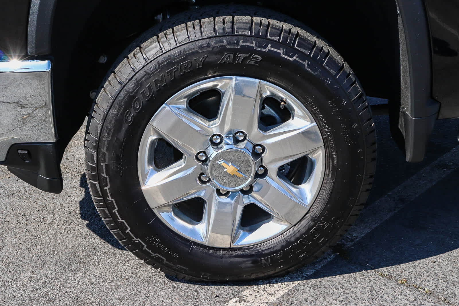 Used 2021 Chevrolet Silverado 2500 LTZ w/ LTZ Premium Package image 12