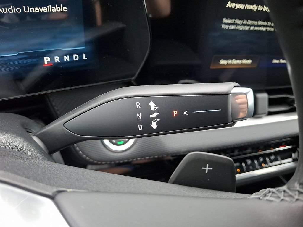 New 2026 Chevrolet Equinox LT w/ Safety and Technology Package AWD/4WD image 10