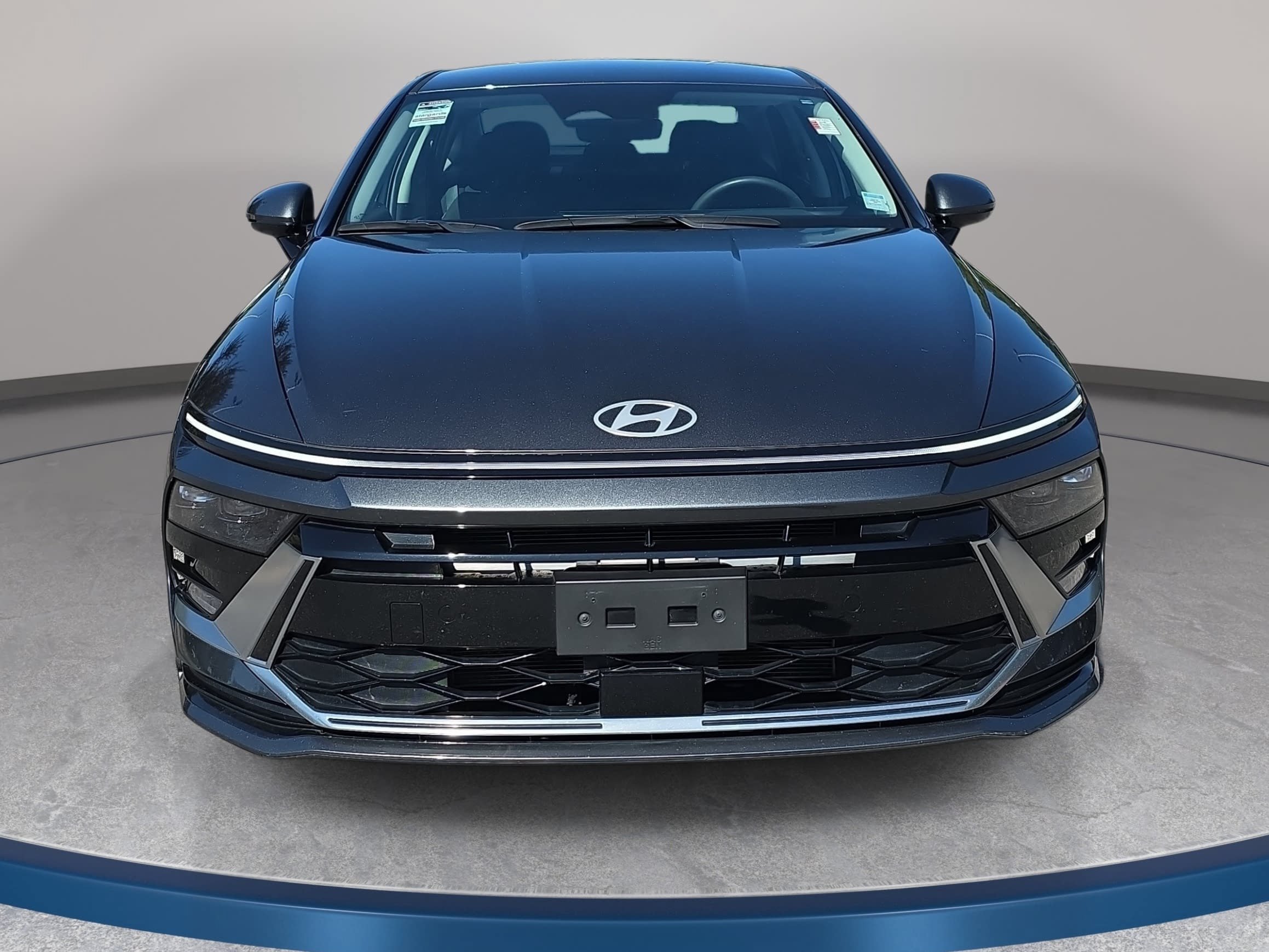 Used 2025 Hyundai Sonata SEL FWD image 2