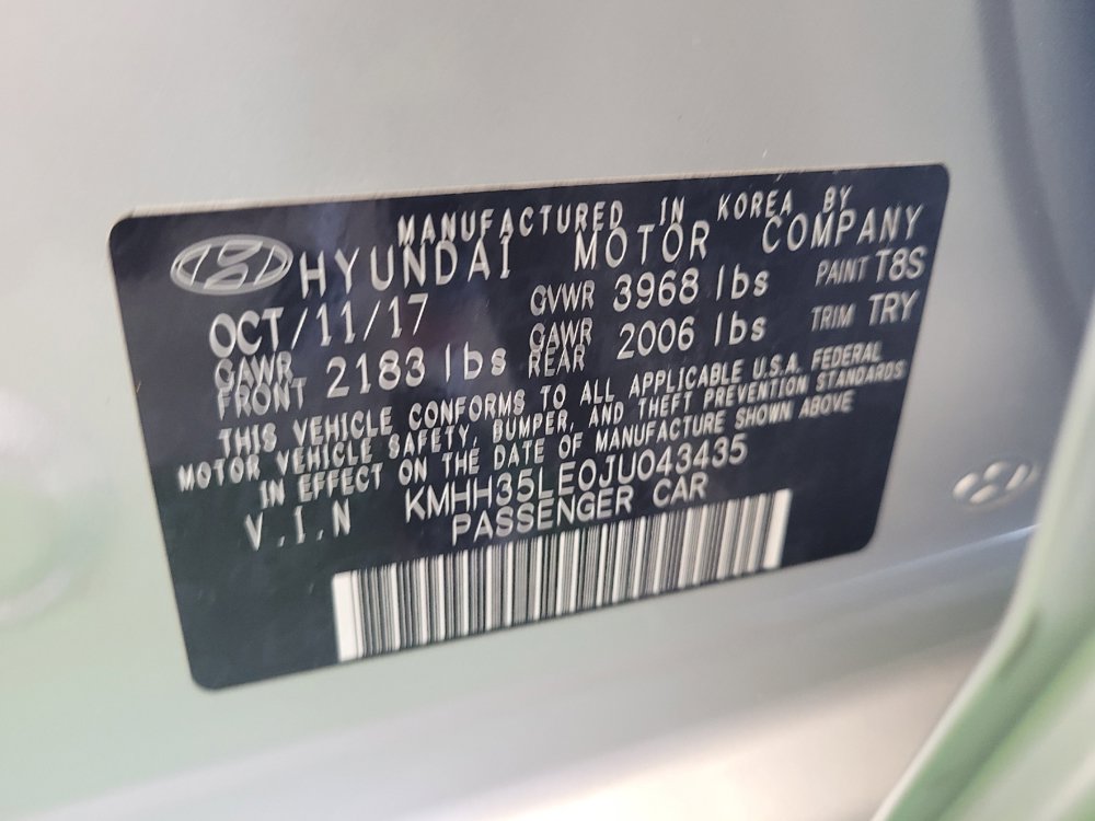 Used 2018 Hyundai Elantra GT FWD image 33