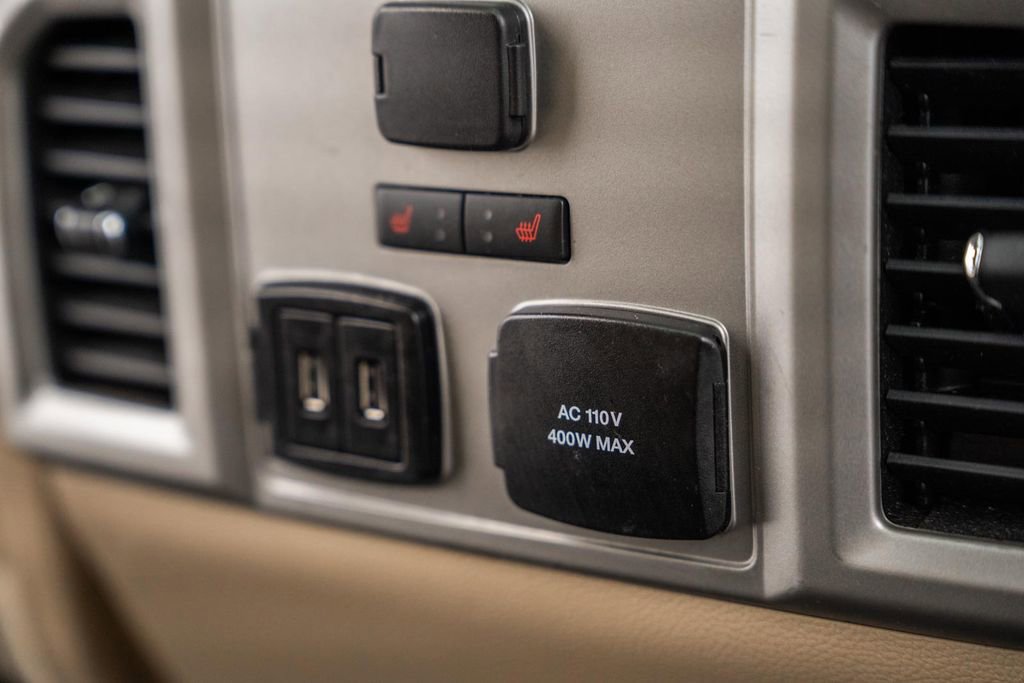 Used 2018 Ford F150 Lariat w/ Equipment Group 502A Luxury image 40