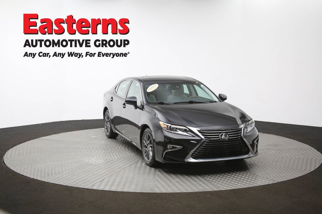 Used 2018 Lexus ES 350 350 w/ Luxury Package w/Wood Trim image 55