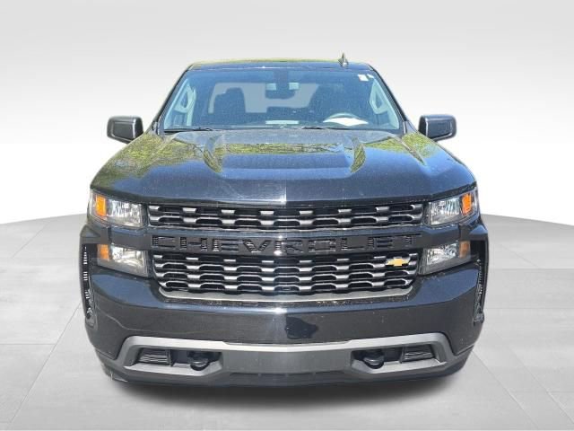 Used 2020 Chevrolet Silverado 1500 Custom w/ Custom Value Package AWD/4WD image 9