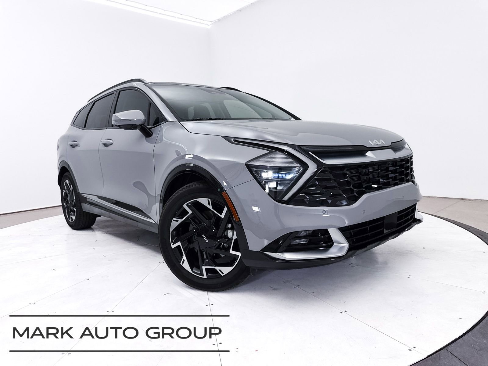 Certified 2025 Kia Sportage SX