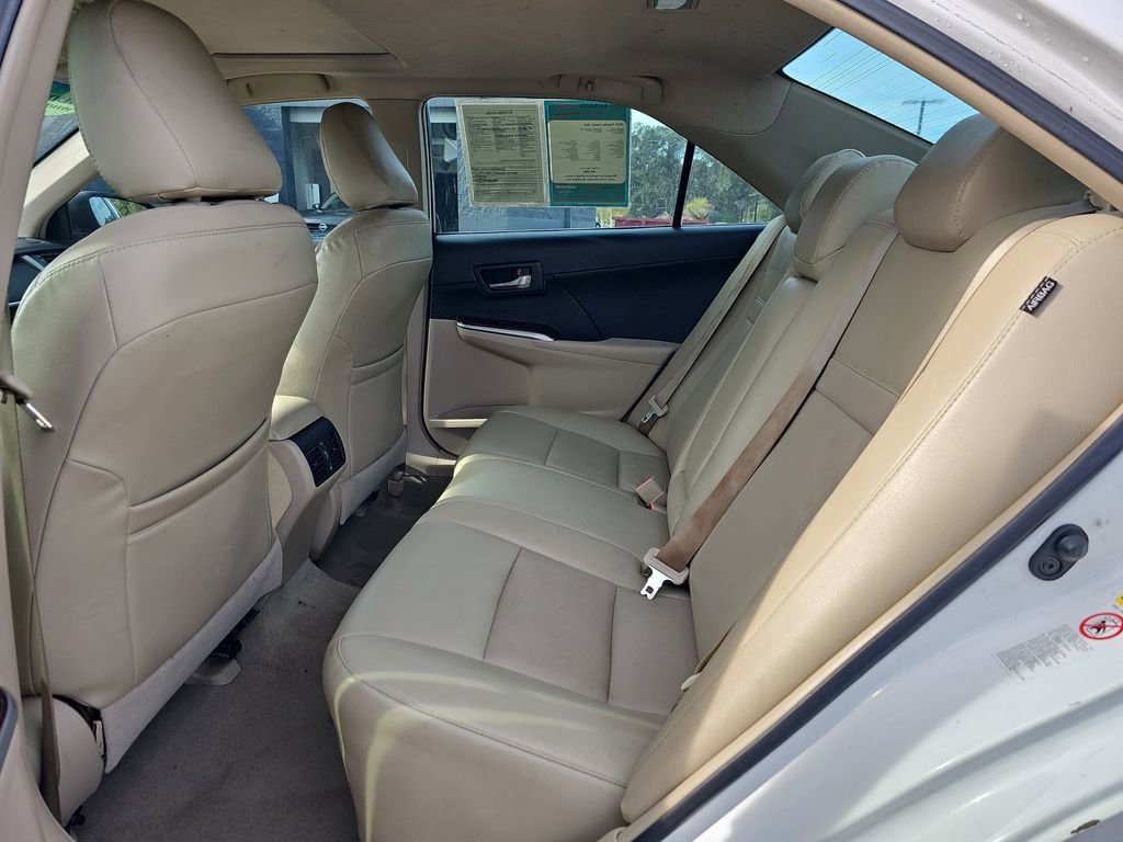 Used 2013 Toyota Camry XLE FWD image 18