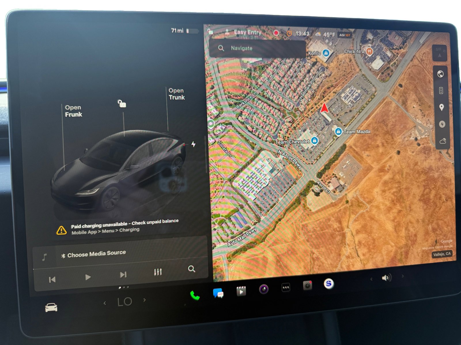 Used 2024 Tesla Model 3 Standard Range image 12