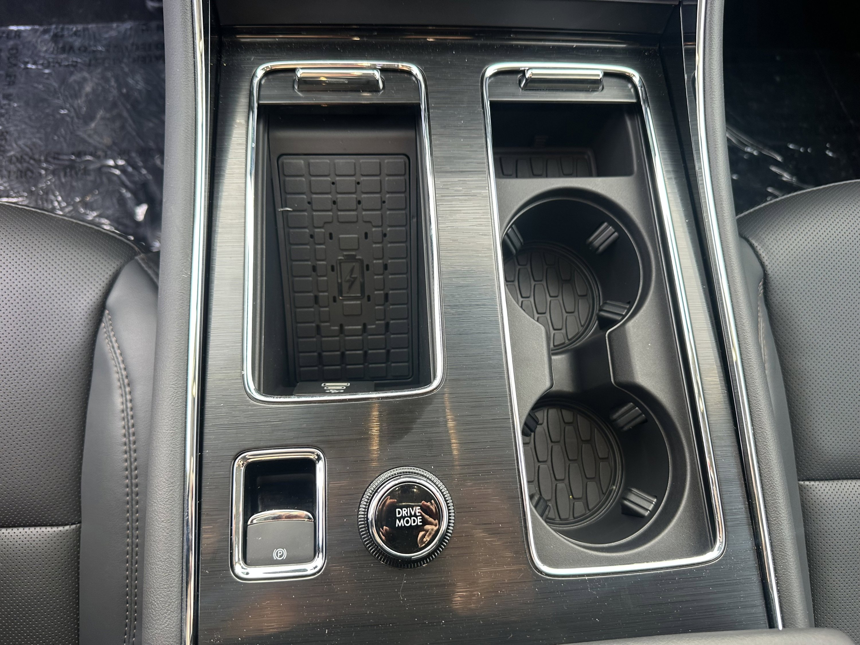 New 2026 Lincoln Aviator AWD image 16