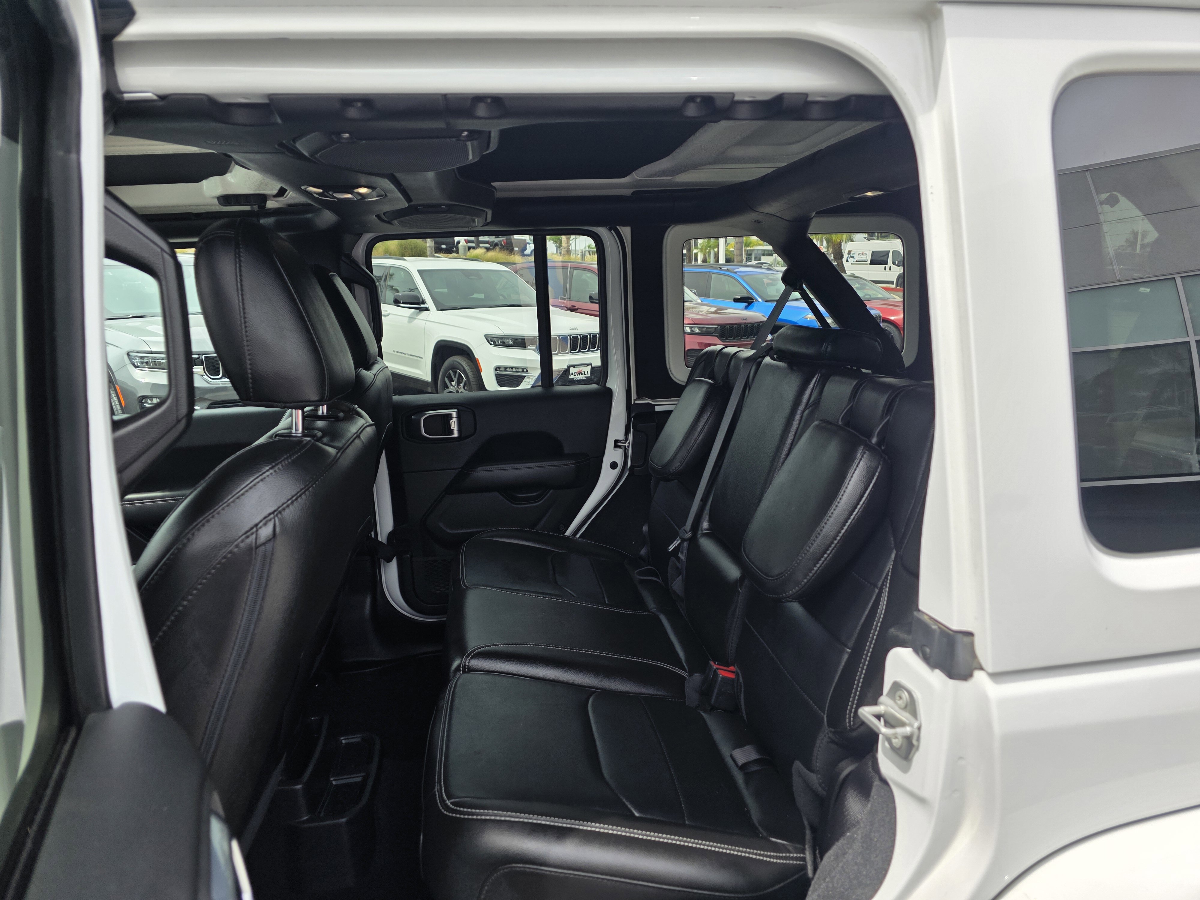 Certified 2023 Jeep Wrangler Unlimited Sahara w/ Cold Weather Group AWD/4WD image 18