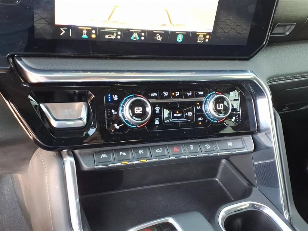 Used 2023 GMC Sierra 1500 Denali w/ Denali Reserve Package AWD/4WD image 11