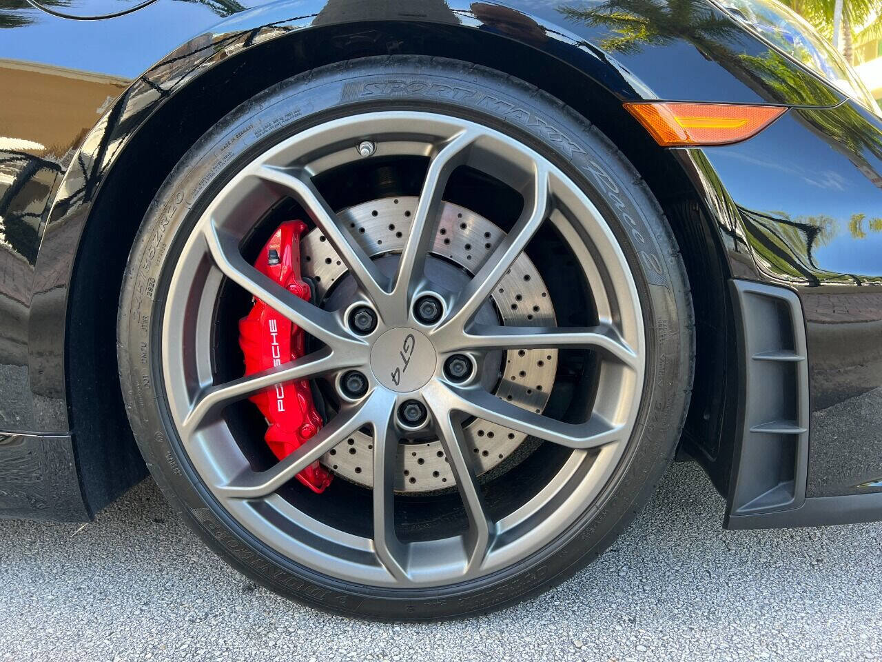 Used 2021 Porsche 718 Cayman GT4 image 20