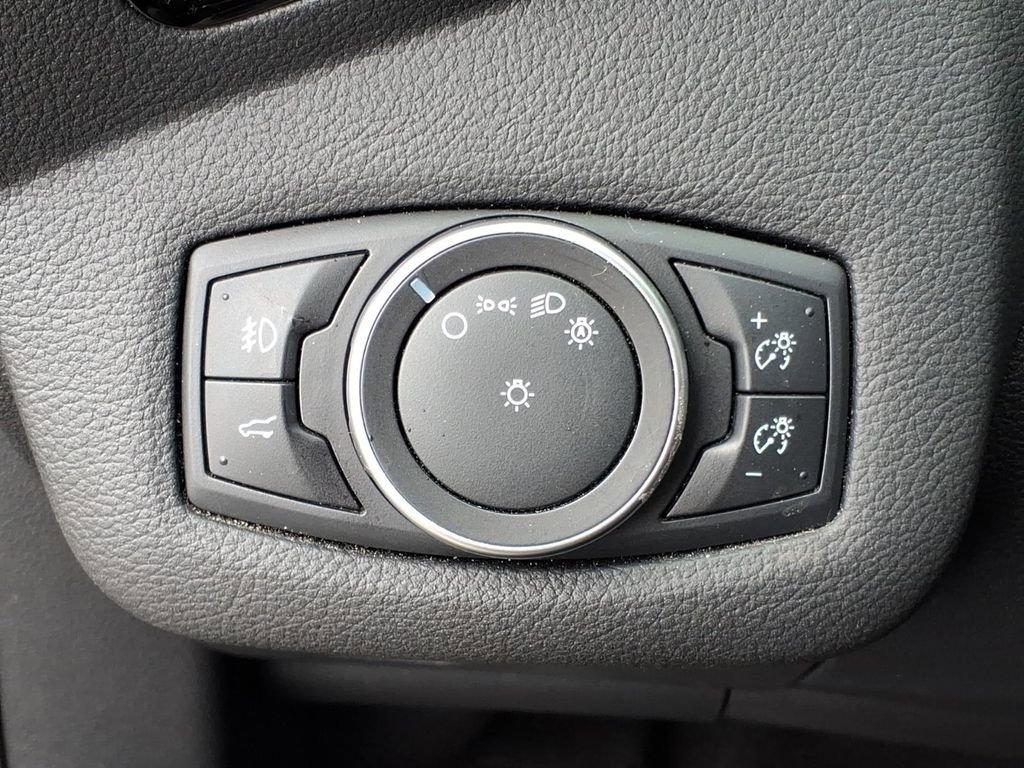 Used 2017 Ford Escape Titanium AWD/4WD image 24