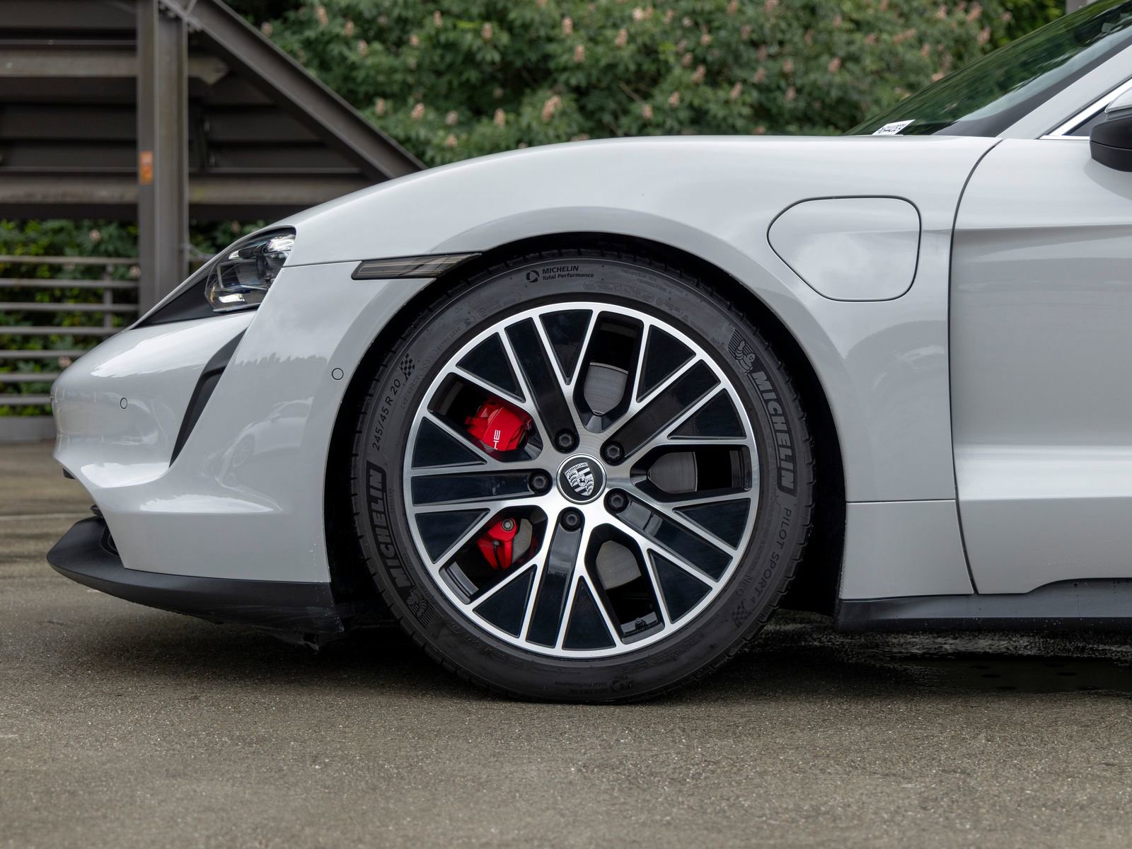 Certified 2022 Porsche Taycan 4S AWD/4WD image 13