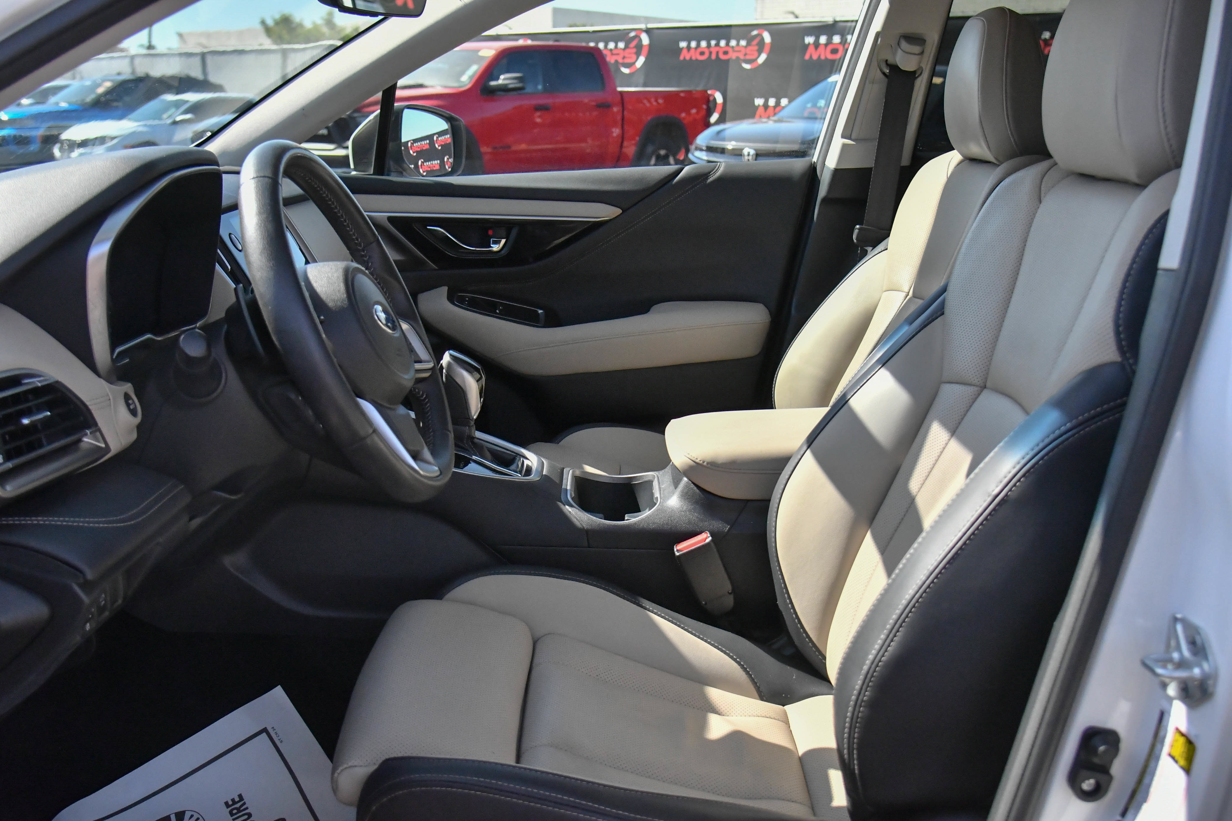 Used 2022 Subaru Outback Limited AWD/4WD image 18