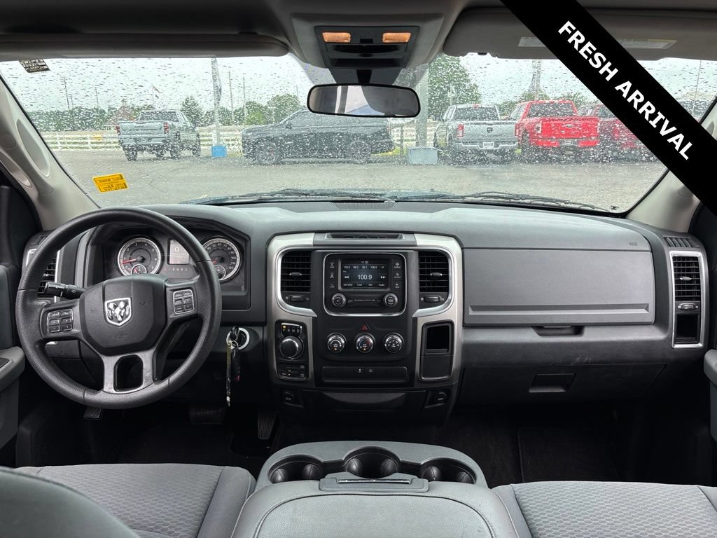 Used 2017 RAM 1500 Classic SLT AWD/4WD image 7