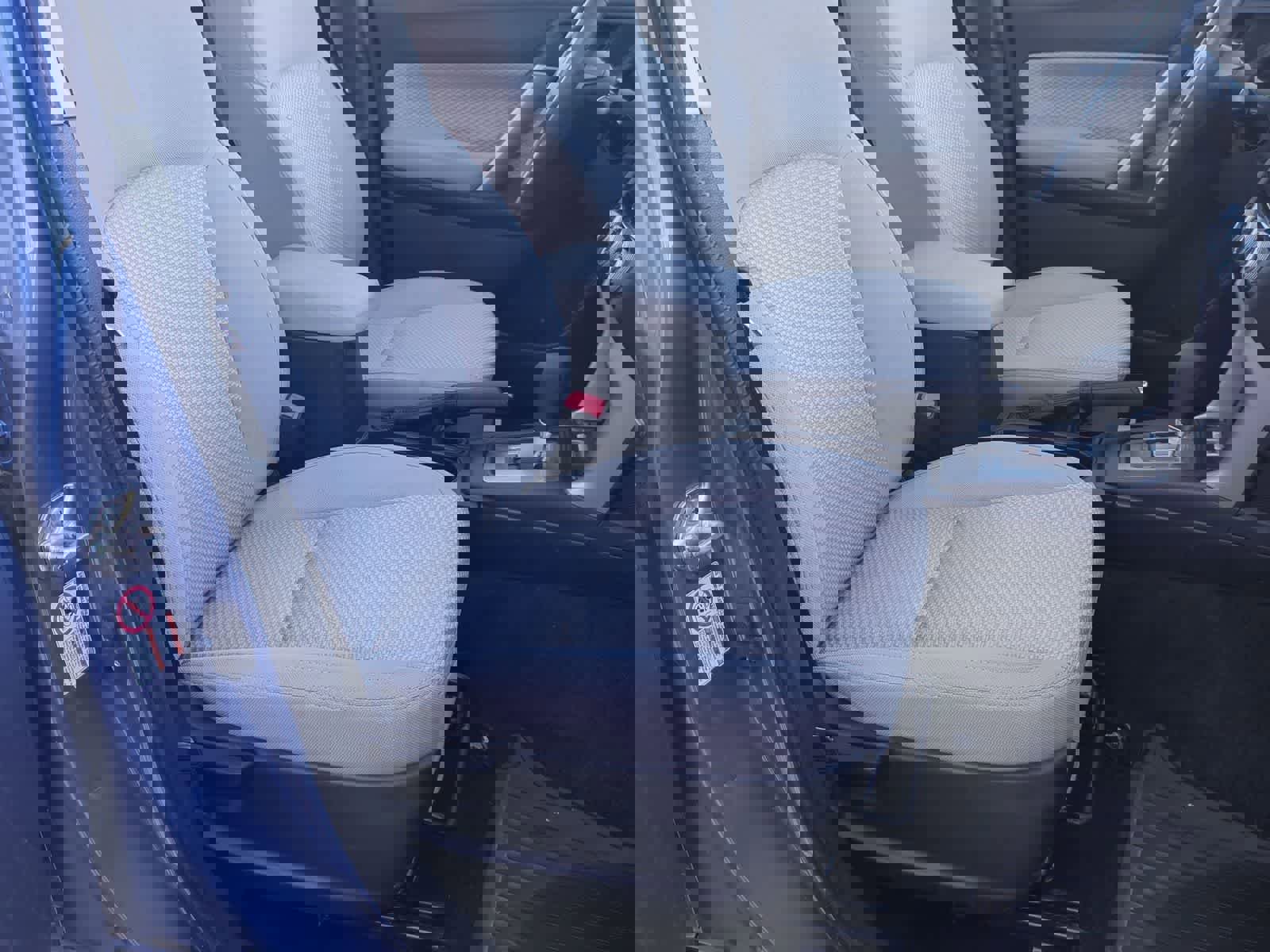 Used 2018 Subaru Forester 2.5i Premium w/ All-Weather Package image 22