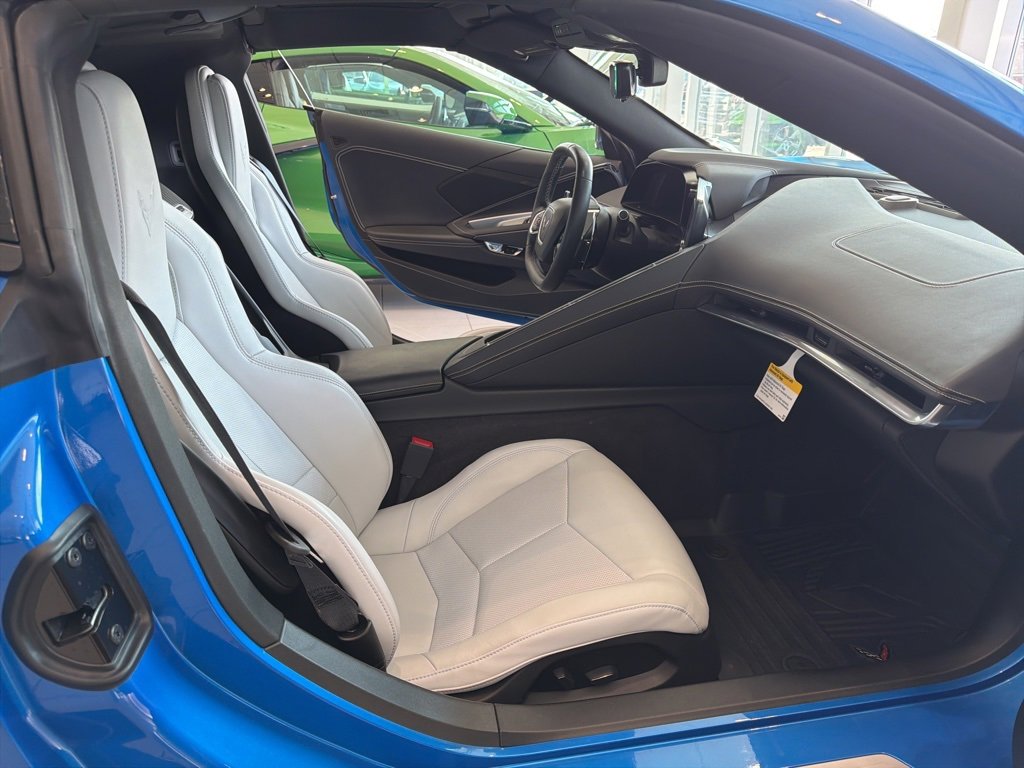 Used 2024 Chevrolet Corvette Stingray Coupe image 22