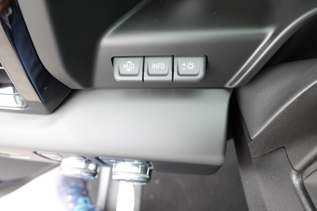 Used 2025 GMC Sierra 1500 AT4 w/ Technology Package AWD/4WD image 68
