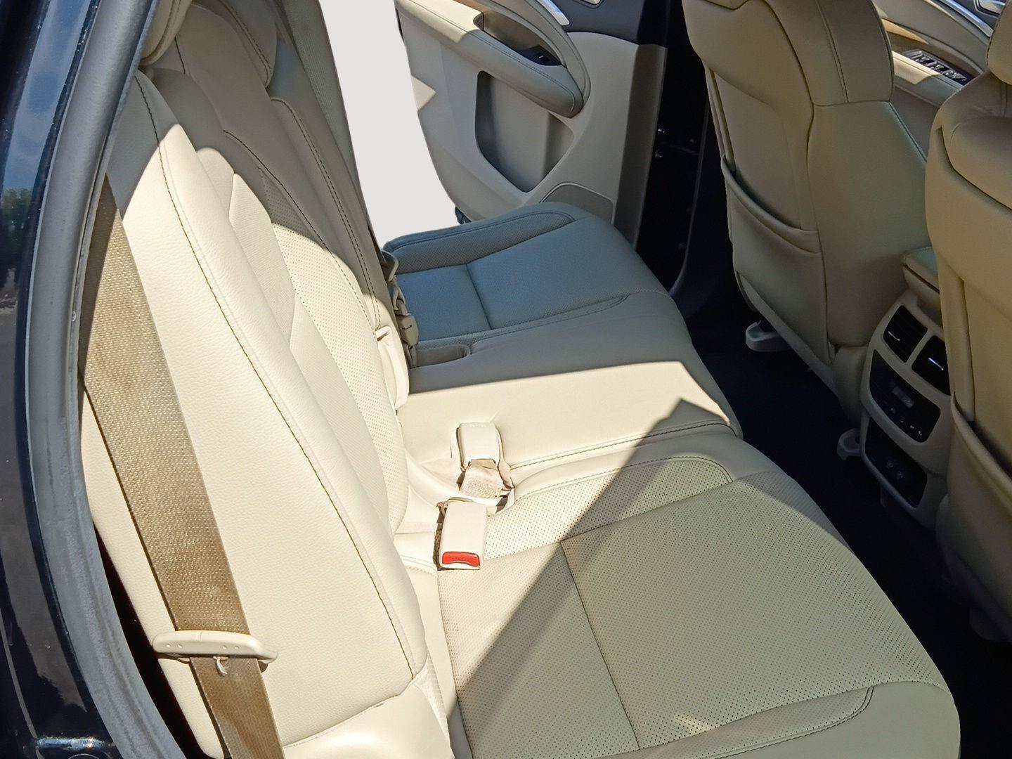 Used 2019 Acura MDX w/ Technology Package FWD image 16