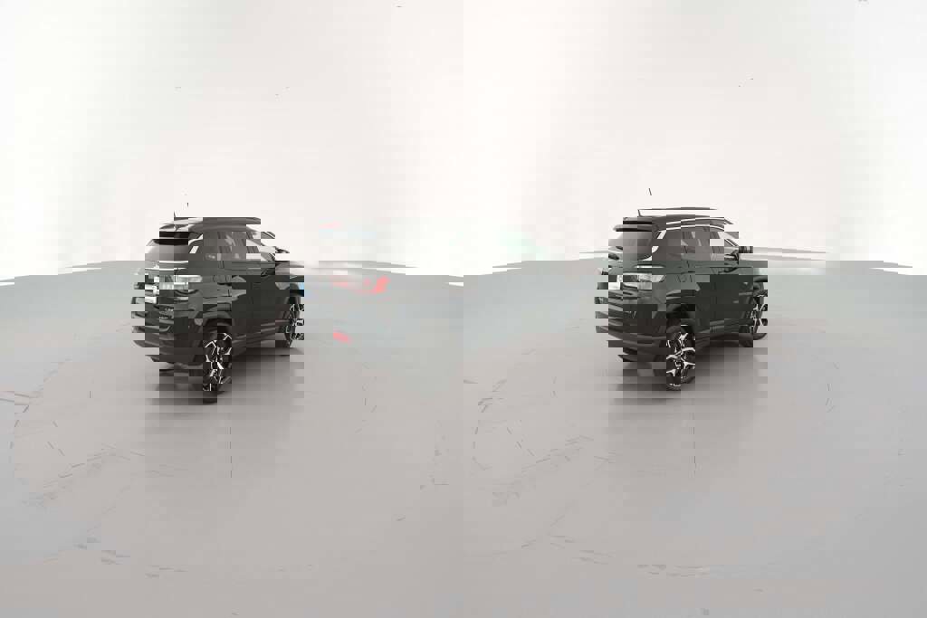 New 2026 Jeep Compass Limited image 12