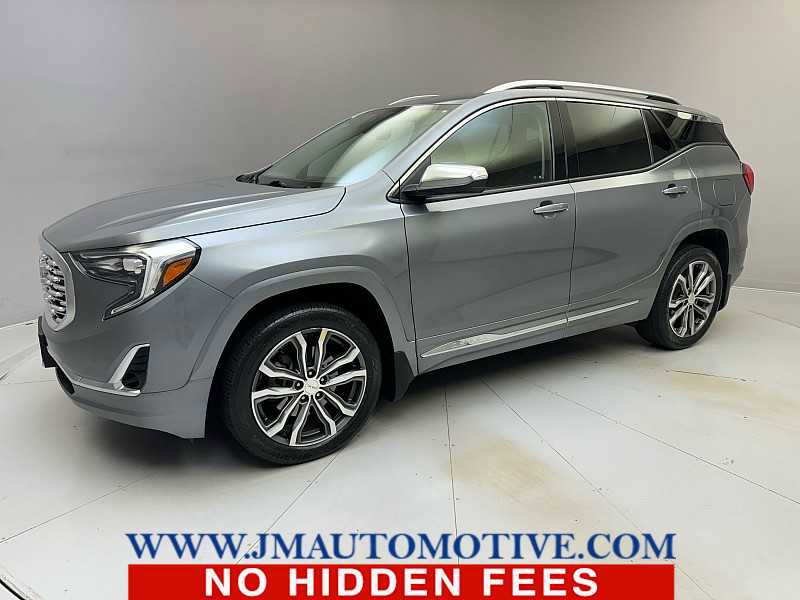Used 2020 GMC Terrain Denali image 1
