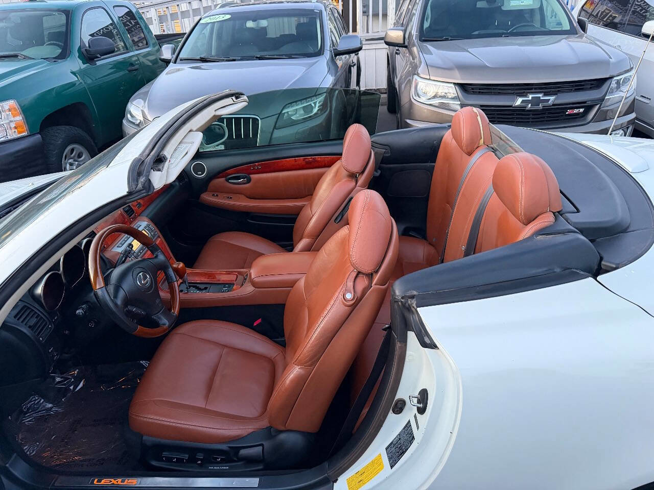 Used 2004 Lexus SC 430 Convertible image 19