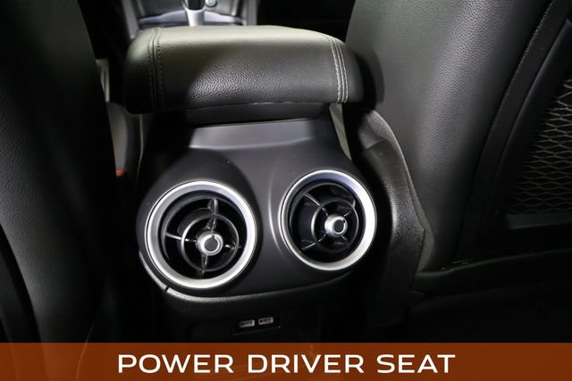 Used 2019 Alfa Romeo Stelvio Sport w/ Quick Order Package 22K Sport RWD image 17