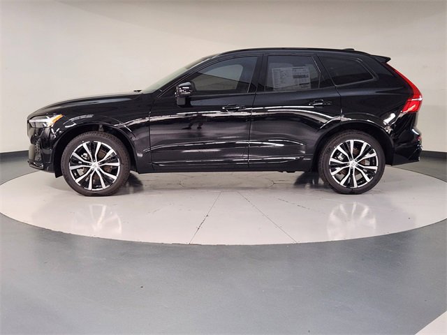 New 2025 Volvo XC60 B5 Plus w/ Climate Package image 5