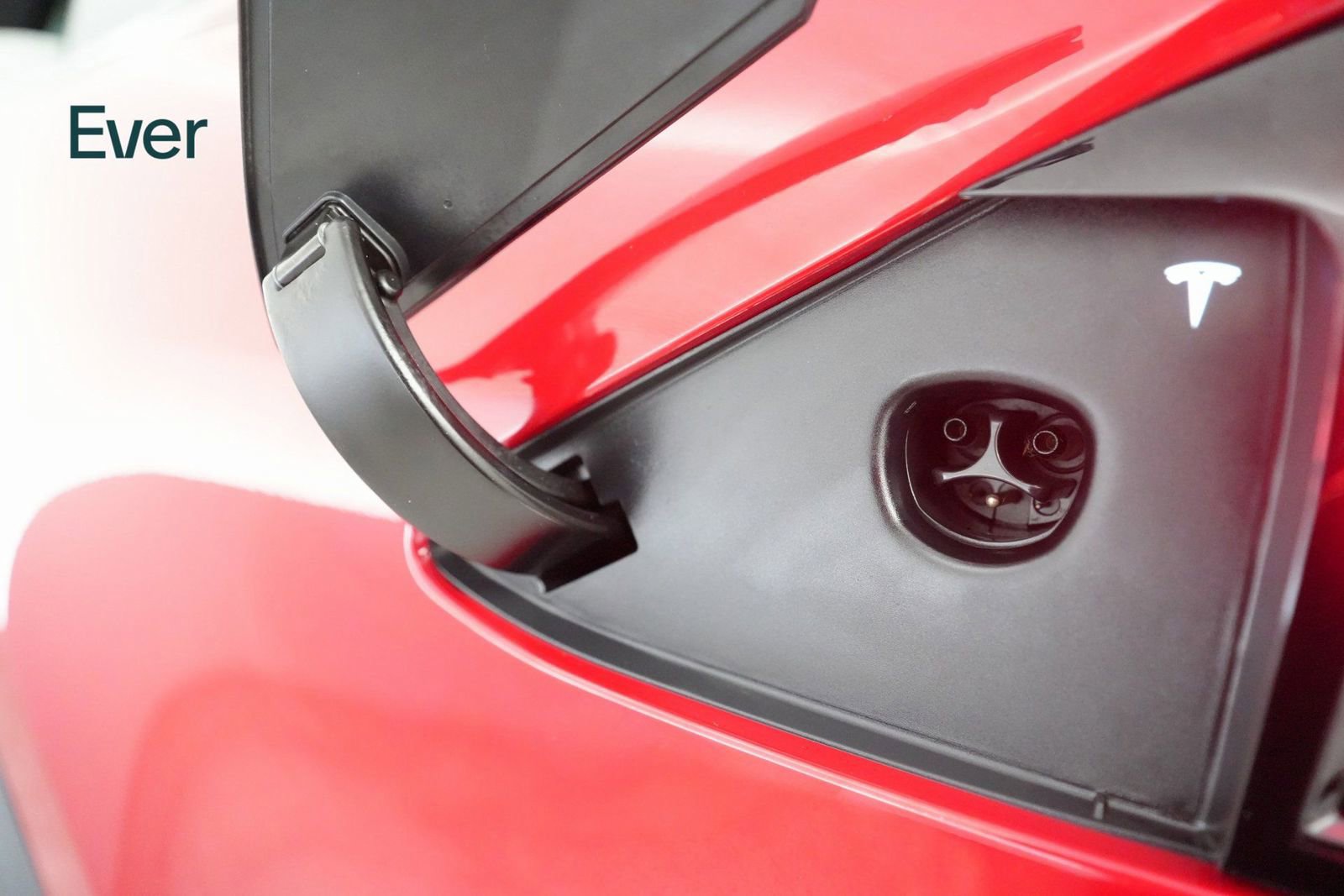 Used 2023 Tesla Model X Plaid image 25