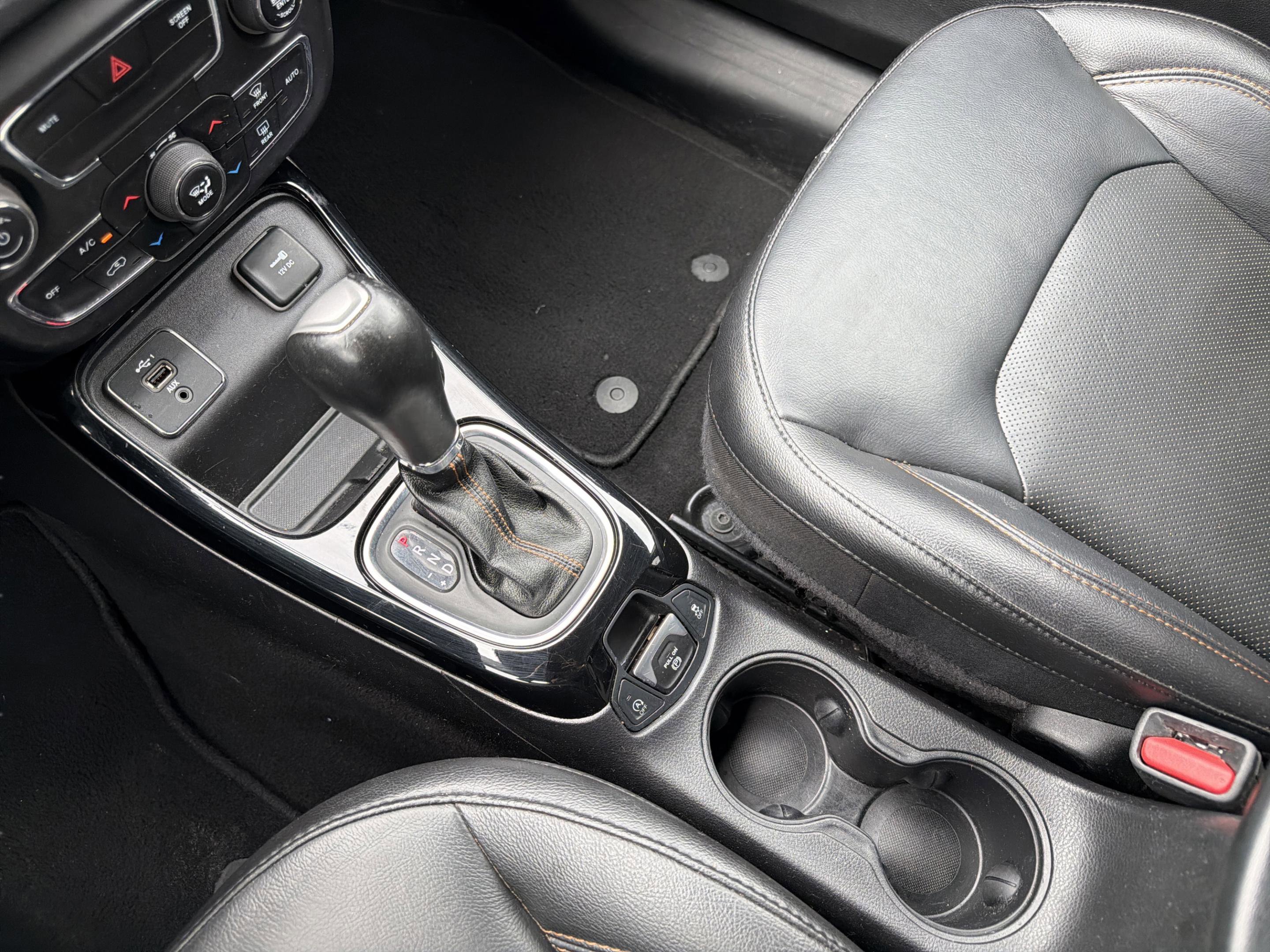 Used 2019 Jeep Compass Limited image 21