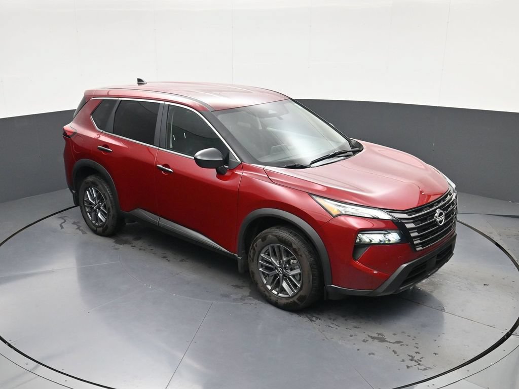 Used 2026 Nissan Rogue S FWD image 27