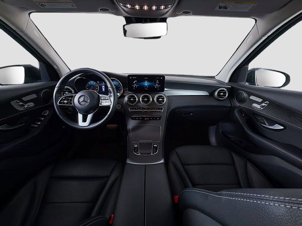 Used 2022 Mercedes-Benz GLC 300 4MATIC image 9