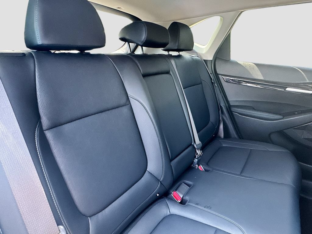 Certified 2024 Kia Seltos SX w/ SX Sunroof Package AWD/4WD image 32