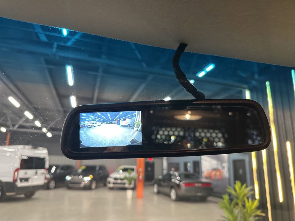 Used 2024 GMC Savana 2500 w/ Driver Convenience Package image 17