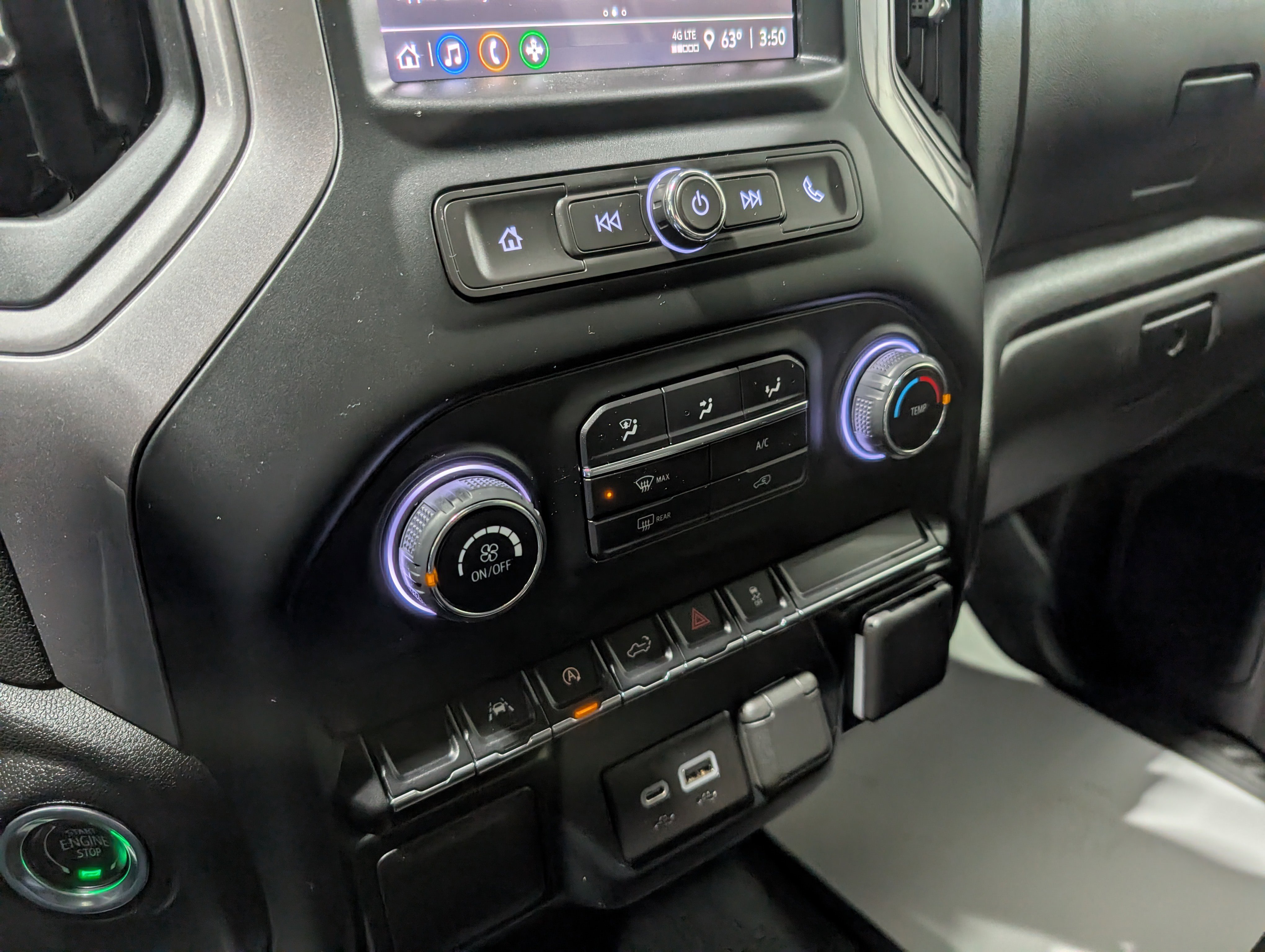 Used 2022 Chevrolet Silverado 1500 Custom AWD/4WD image 23
