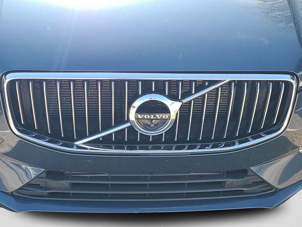 Used 2021 Volvo XC60 T5 Inscription w/ Advanced Package AWD/4WD image 11
