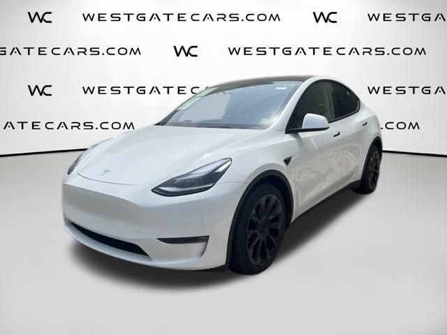 Used 2021 Tesla Model Y Long Range AWD/4WD image 1