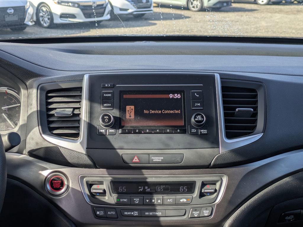 Used 2019 Honda Ridgeline Sport image 16