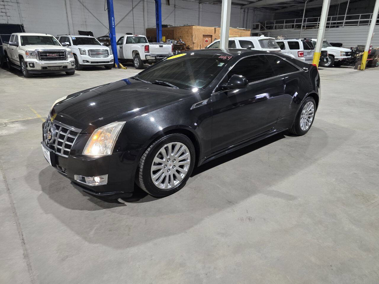 Used 2012 Cadillac CTS Premium image 2