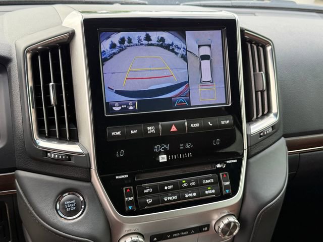 Used 2021 Toyota Land Cruiser AWD/4WD image 18